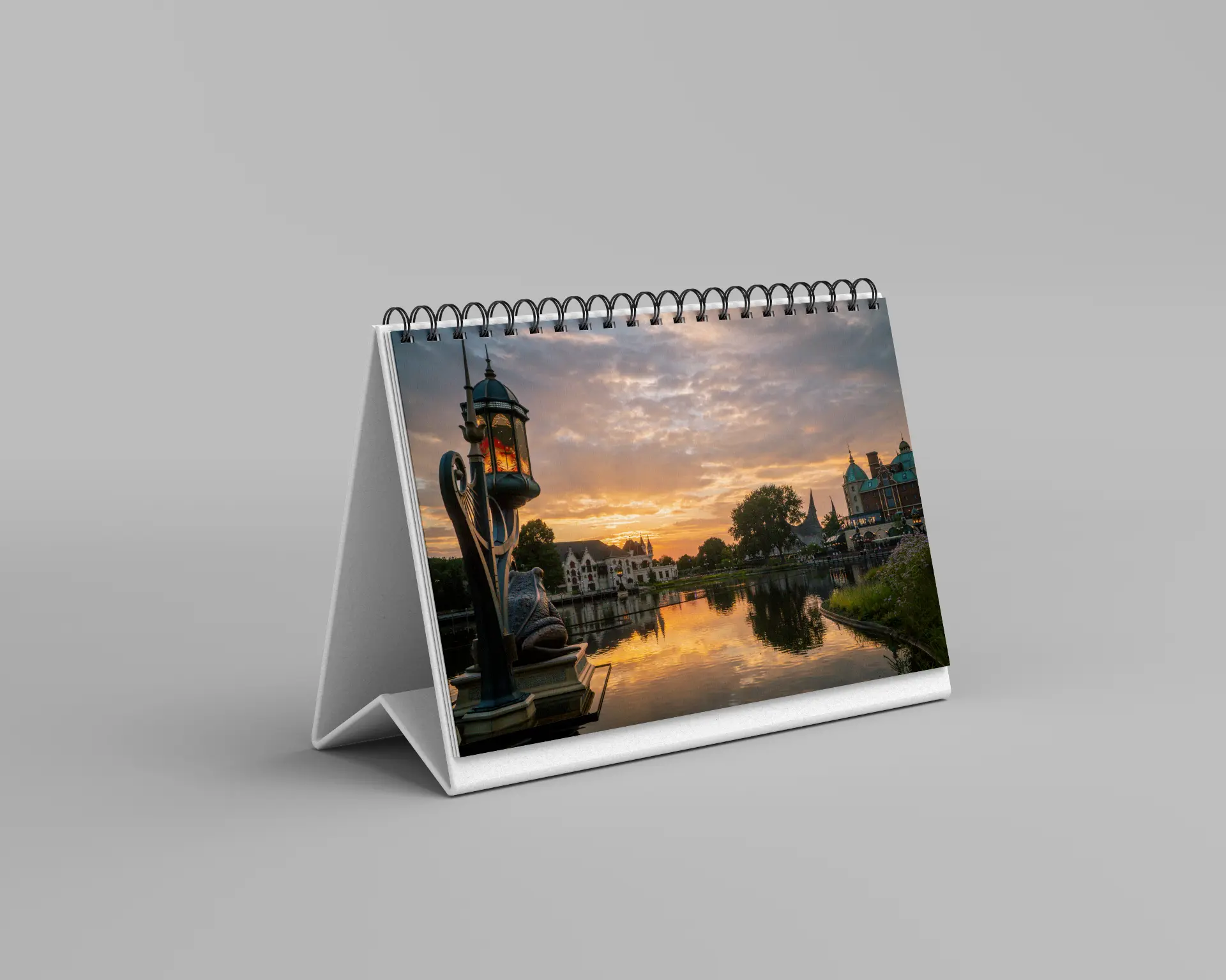 Tischkalender 2027 mit Sonnenuntergang im Freizeitpark